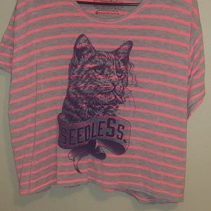Seedless crop t-shirt